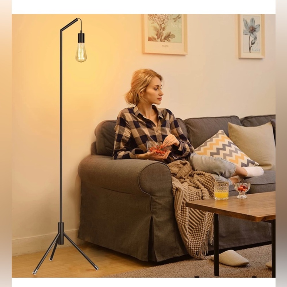 Modern Tall floor Lamp & Smart Light Bulbs Work   firm price